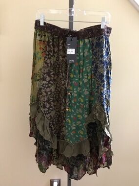 YOUNG THREADS NWT SKIRT Green Floral Ruffle Size Xlarge